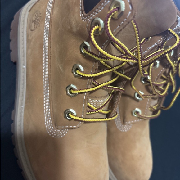 Timberland’s - Picture 2 of 2